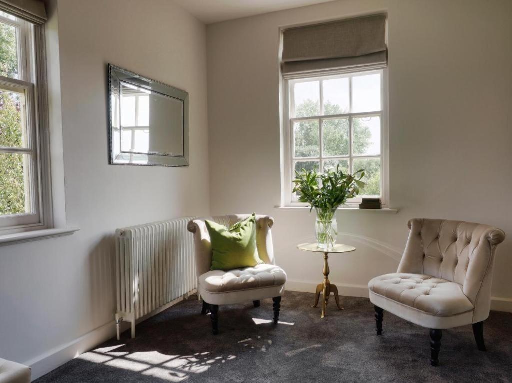 That Amazing Place Bed & Breakfast Harlow Eksteriør bilde